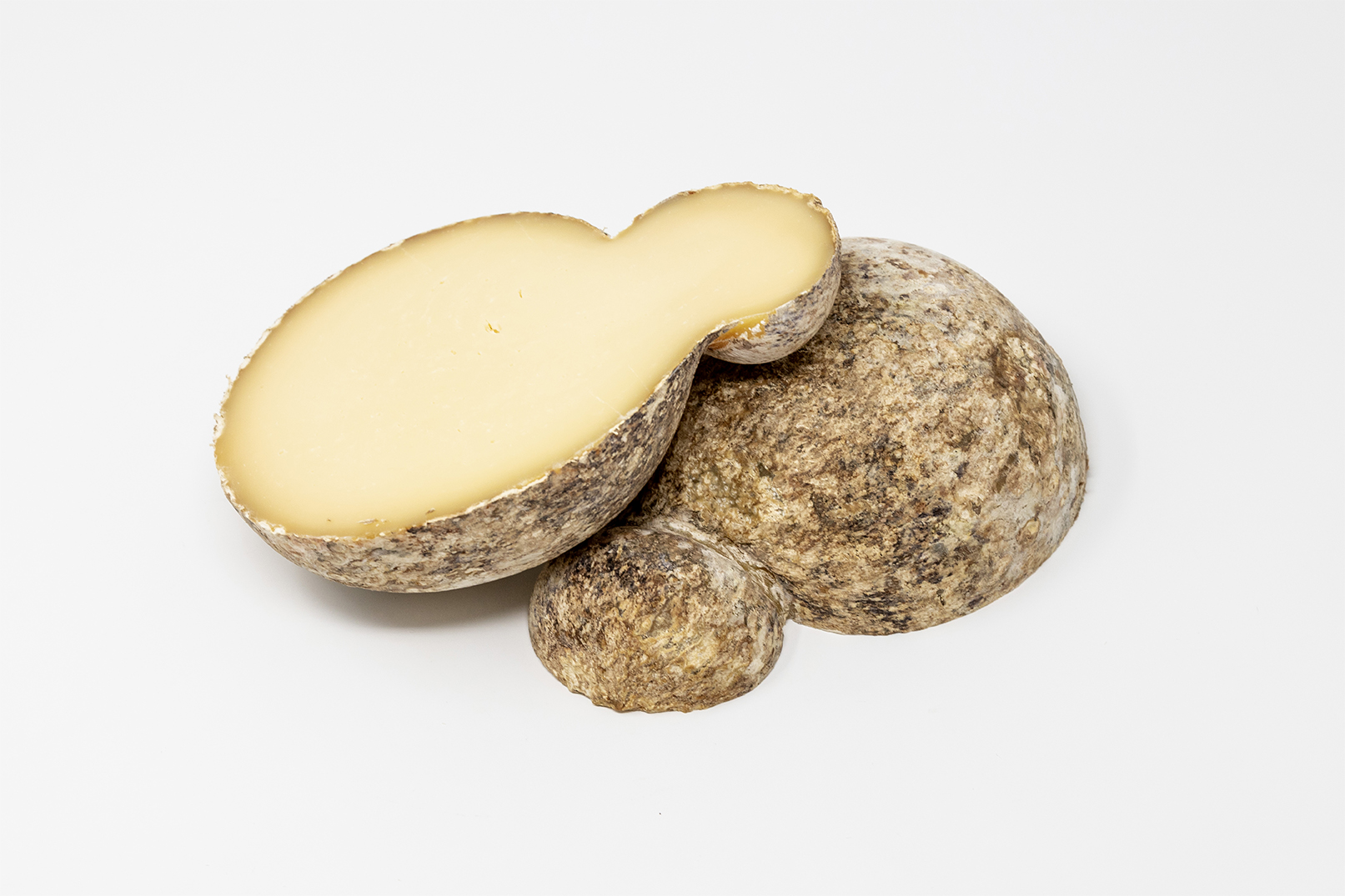 Caciocavallo Affinato in Grotta